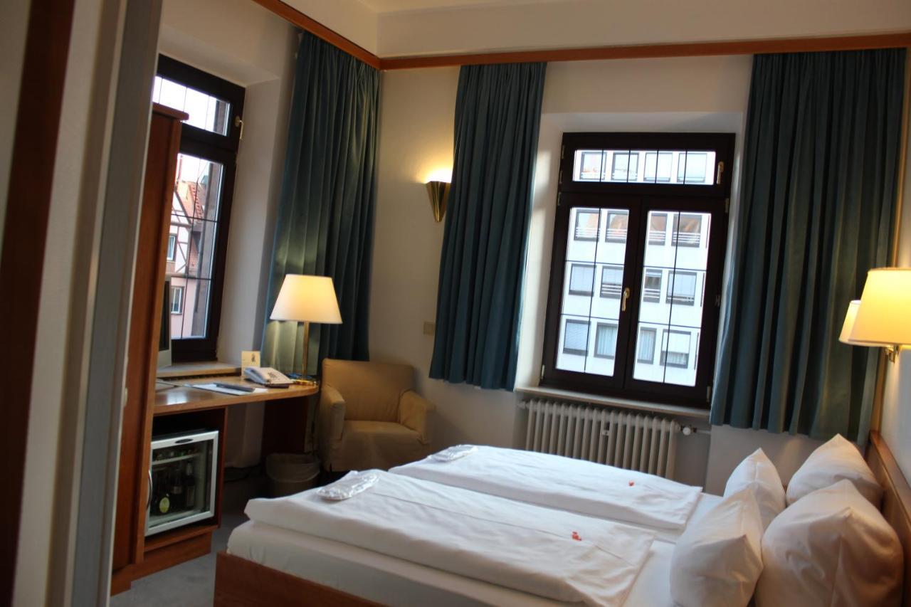 Hotel Deutscher Kaiser Nürnberg Værelse billede